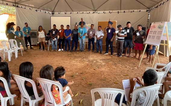 Abertura da Oficina na Aldeia Brejo Comprido reuniu diversas lideranças indígenas, entre elas, o coordenador regional da Funai, Bolivar Xerente. - Foto: Divulgação Semarh/Governo do Tocantins