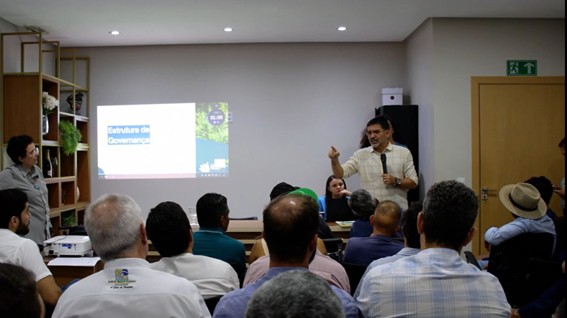 Representantes da classe produtiva da região do Bico do Papagaio participaram de reunião de esclarecimento – Foto: Divulgação.